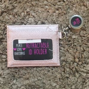NWT! Adorable ID Holder ❤️
